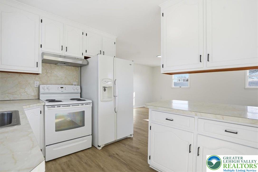 943 Crawford Street Bethlehem, PA 18017 - Photo 6 of 29