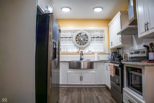 $234,900 | 512 South State Street, North Vernon, IN 47265