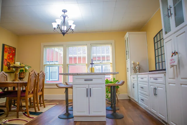 $234,900 | 512 South State Street, North Vernon, IN 47265