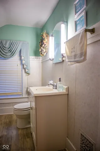 $234,900 | 512 South State Street, North Vernon, IN 47265