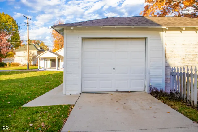 $234,900 | 512 South State Street, North Vernon, IN 47265