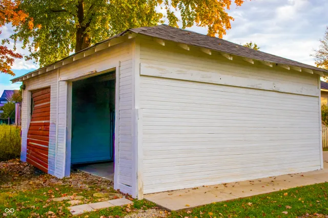 $234,900 | 512 South State Street, North Vernon, IN 47265