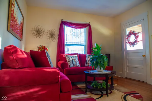 $234,900 | 512 South State Street, North Vernon, IN 47265