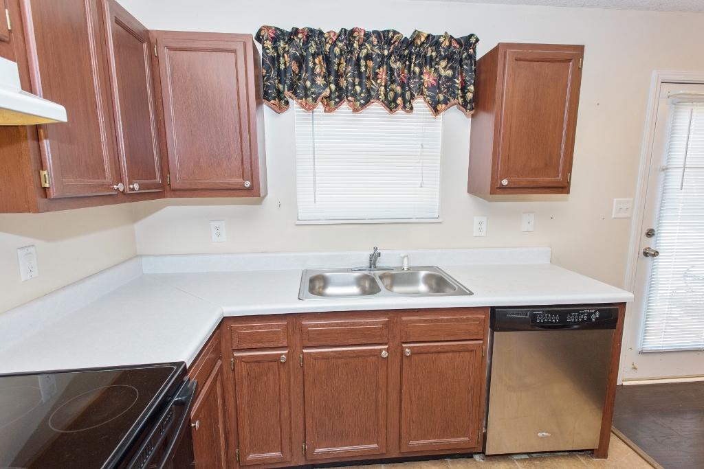 7523 Wheatmeadow Road Corryton, TN 37721 - Photo 9 of 18 Wheatmeadow-017 (1024x683)