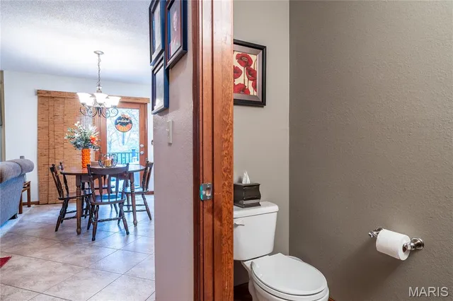 $380,000 | 19 Chelsea Road, Collinsville, IL 62234