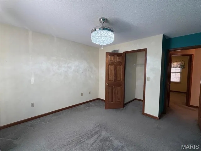 $380,000 | 19 Chelsea Road, Collinsville, IL 62234