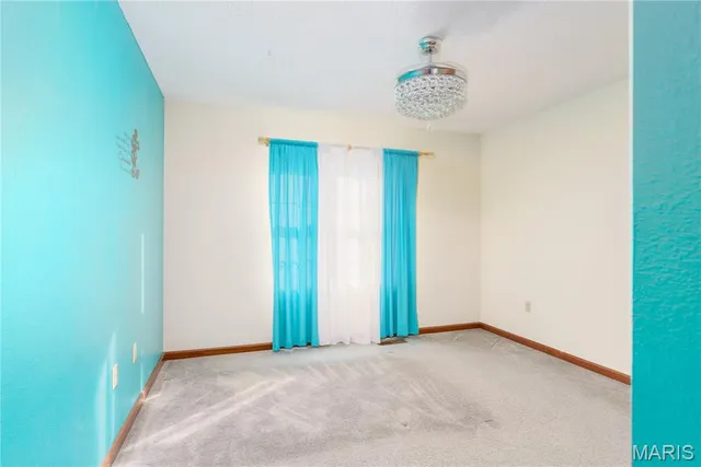 $380,000 | 19 Chelsea Road, Collinsville, IL 62234