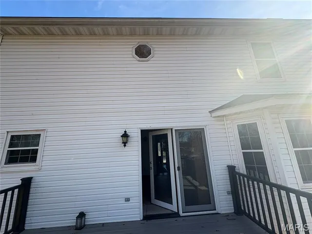 $380,000 | 19 Chelsea Road, Collinsville, IL 62234