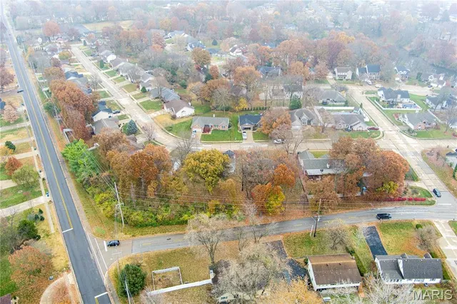 $380,000 | 19 Chelsea Road, Collinsville, IL 62234