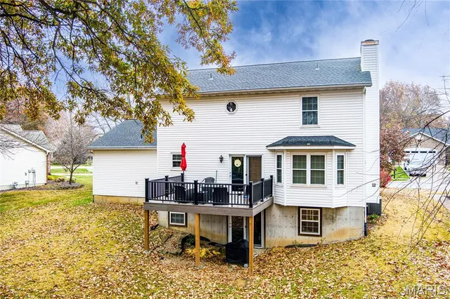$385,000 | 19 Chelsea Road, Collinsville, IL 62234