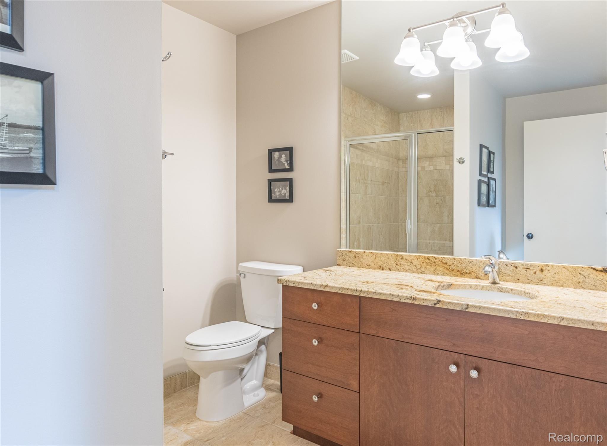 1456 Ruffner Avenue Birmingham, MI 48009 - Photo 42 of 50 Lower level full bath
