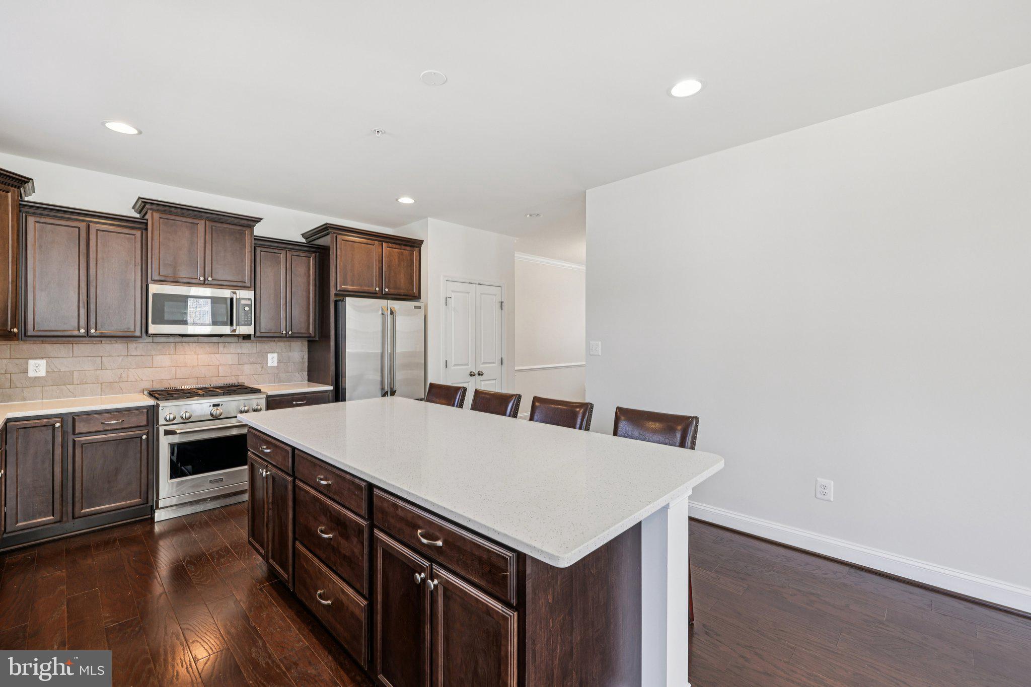 10807 Timber View Way Columbia, MD 21044 - Photo 14 of 72 Large Island with Quartz Countertops