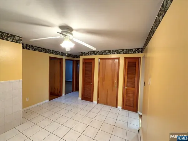 a view of entryway