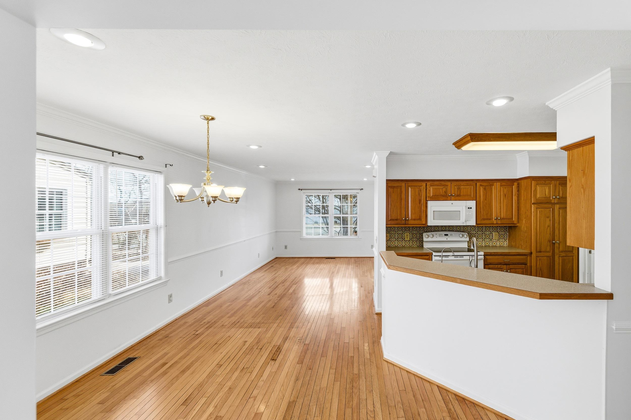 620 Mason Street Dayton, VA 22821 - Photo 3 of 75