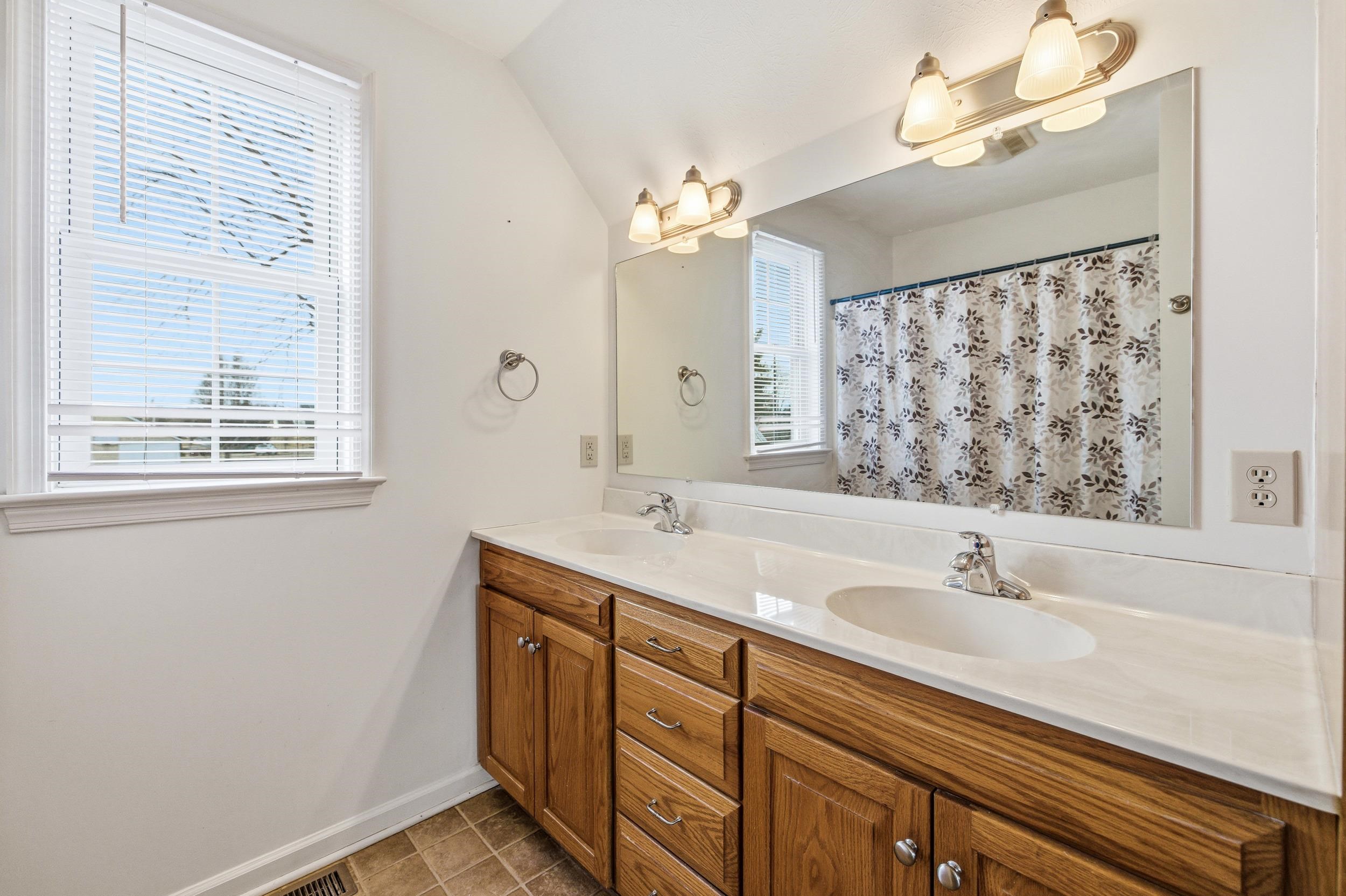 620 Mason Street Dayton, VA 22821 - Photo 36 of 75