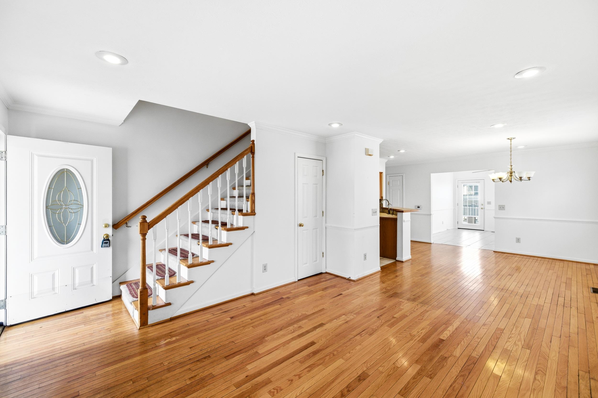 620 Mason Street Dayton, VA 22821 - Photo 5 of 75