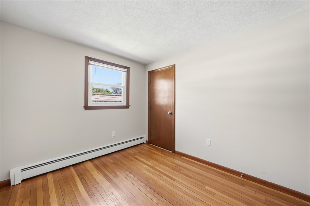 6 Belmont Road Burlington, MA 01803 - Photo 26 of 40