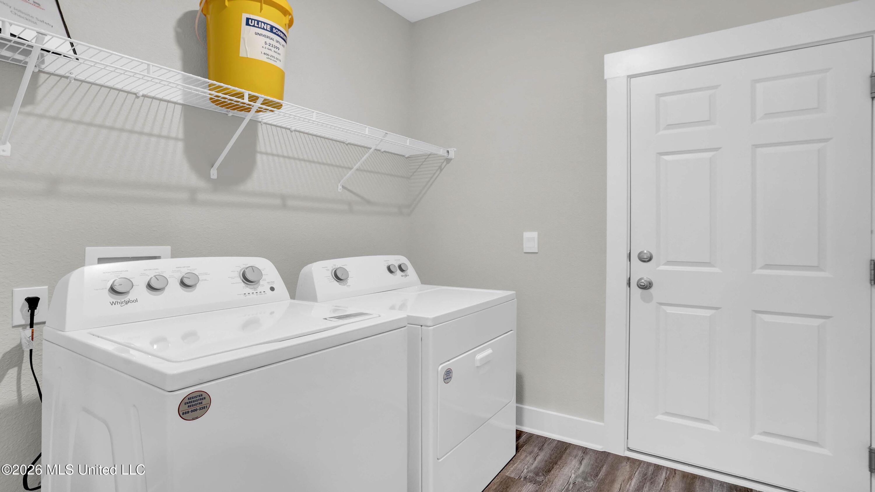 13305 Sarsen Loop Vancleave, MS 39565 - Photo 40 of 42 33 Laundry