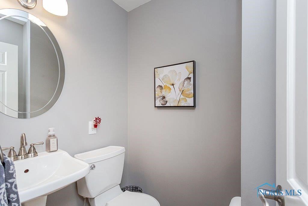 5456 Radcliffe Road Sylvania, OH 43560 - Photo 14 of 26 Gallery Image 14