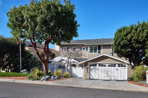 $4,395,000 | 743 Marsolan Avenue, Solana Beach, CA 92075