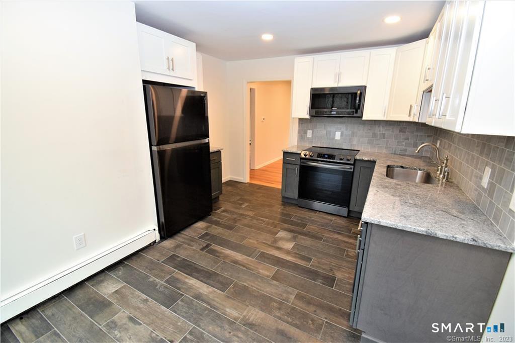 10 Paper Mill Road, Unit B Killingworth, CT 06419 - Photo 4 of 16