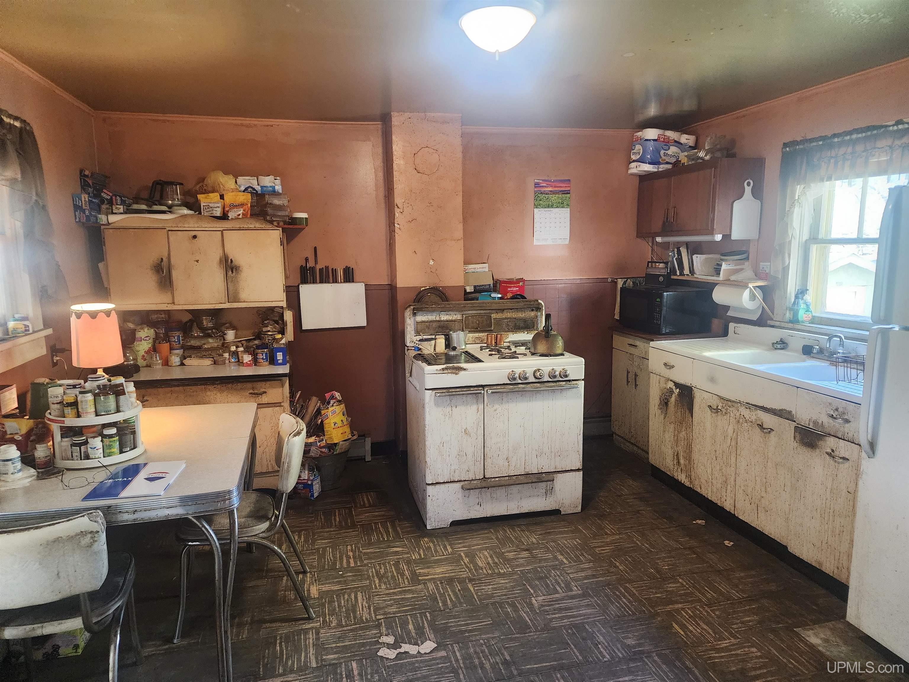 25282 Bridge Street Calumet, MI 49913 - Photo 7 of 16 Gallery Image 7