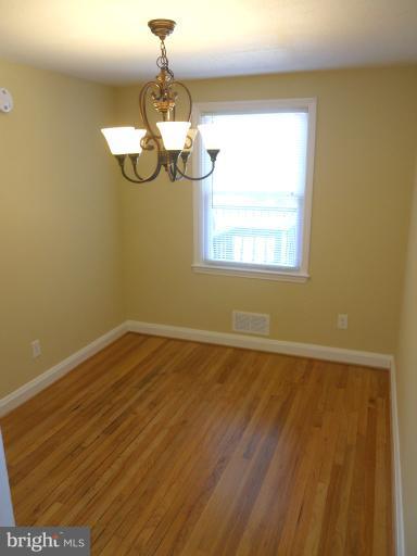 4366 Eldone Road Baltimore, MD 21229 - Photo 6 of 23 Dining Room