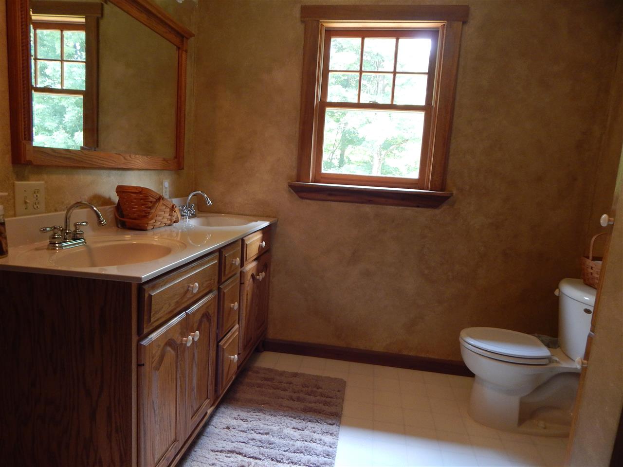 526 North Lowder Road Bloomfield, IN 47424 - Photo 14 of 33