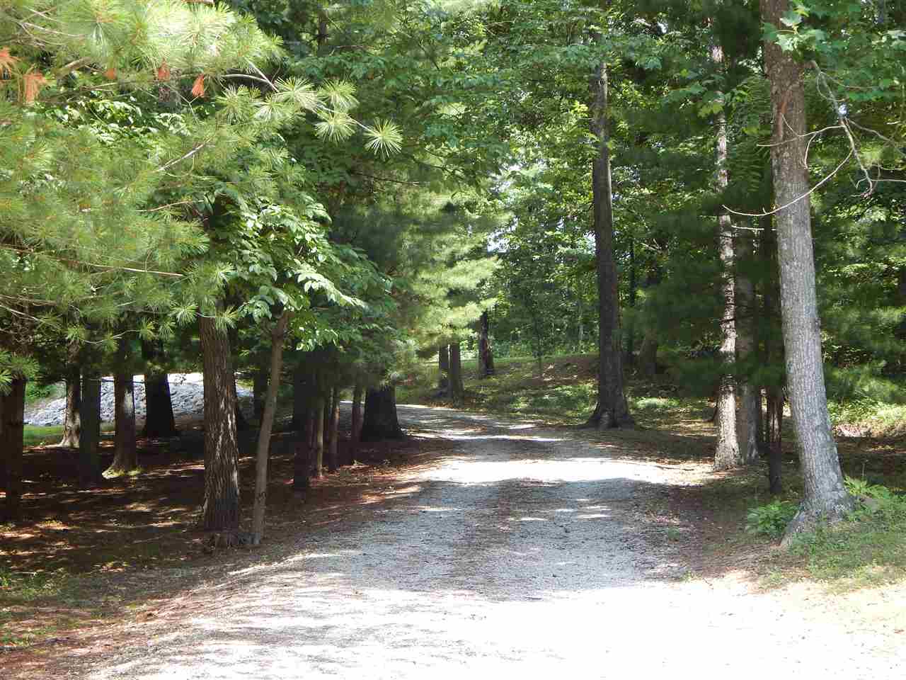 526 North Lowder Road Bloomfield, IN 47424 - Photo 19 of 33