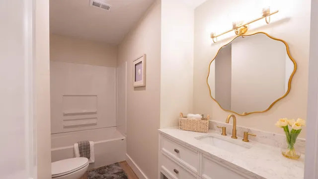 $2,600 | 1 Stafford Circle Northeast, Fort Walton Beach, FL 32547