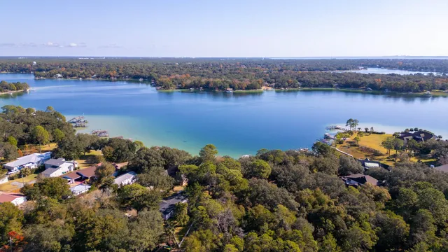 $2,600 | 1 Stafford Circle Northeast, Fort Walton Beach, FL 32547