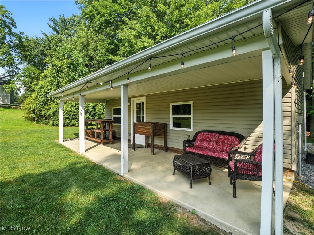 14034 Goodwin Street Burton, OH 44021 - Photo 11 of 48