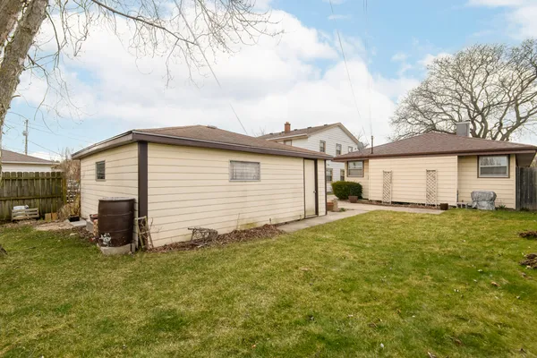 $234,900 | 4842 North 104th Street, Milwaukee, WI 53225