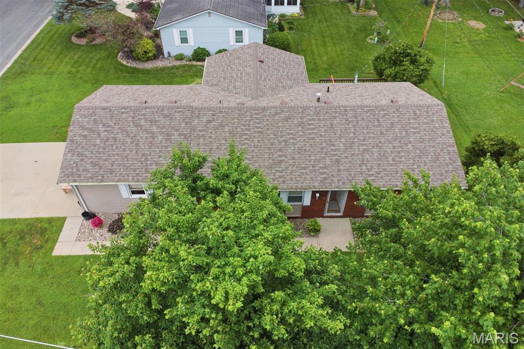 2210 Broadway Highland, IL 62249 - Photo 33 of 41