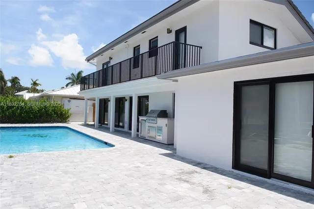 $20,000 | 1240 Northeast 27th Terrace, Pompano Beach, FL 33062