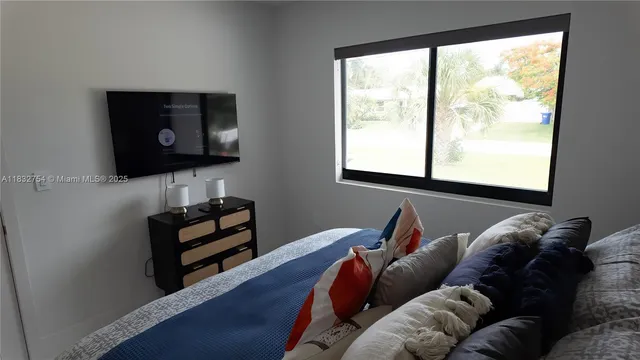 $20,000 | 1240 Northeast 27th Terrace, Pompano Beach, FL 33062