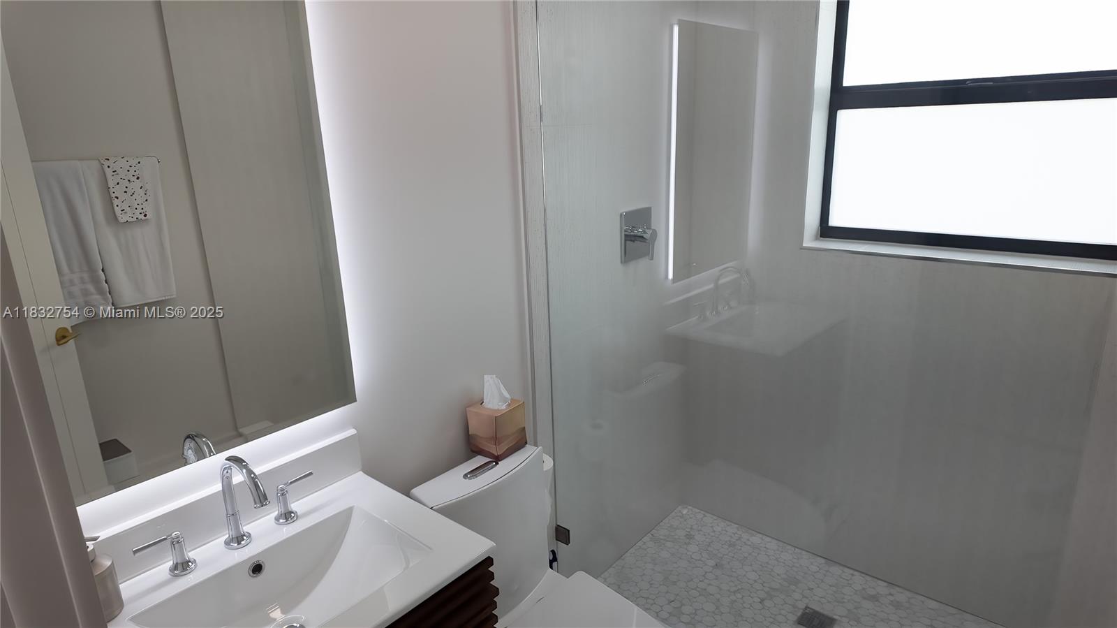 1240 Northeast 27th Terrace Pompano Beach, FL 33062 - Photo 69 of 98