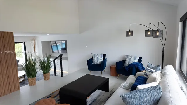 $20,000 | 1240 Northeast 27th Terrace, Pompano Beach, FL 33062