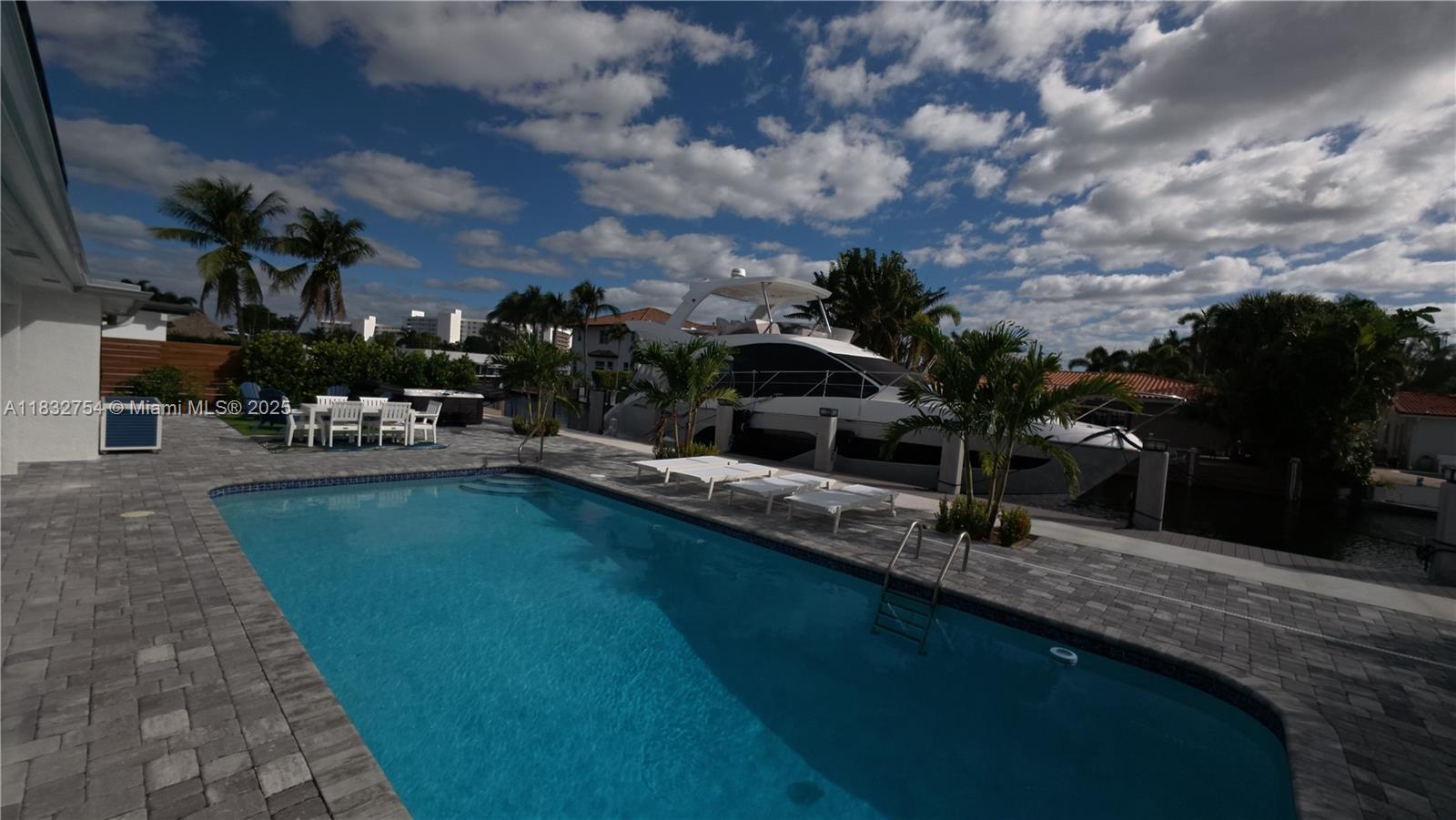 1240 Northeast 27th Terrace Pompano Beach, FL 33062 - Photo 90 of 98