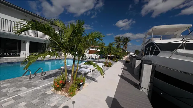 $20,000 | 1240 Northeast 27th Terrace, Pompano Beach, FL 33062