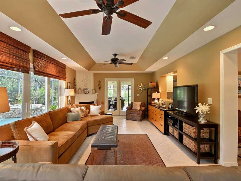 435 Fiddlewood Road Vero Beach, FL 32963 - Photo 3 of 20 Gallery Image 3
