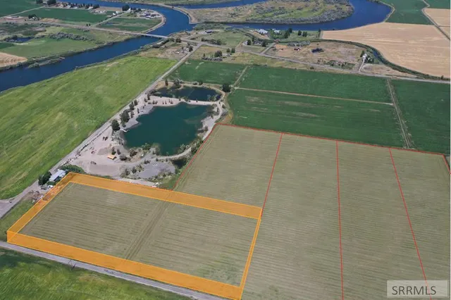 $275,000 | 1 East 600 North, Menan, ID 83434