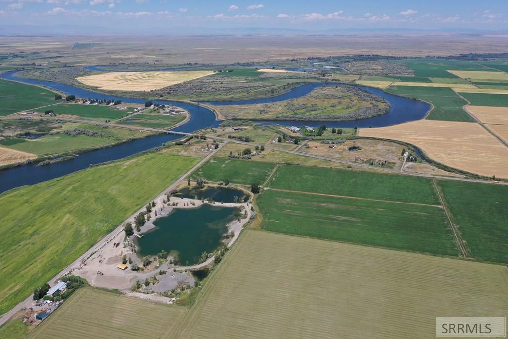 1 East 600 North Menan, ID 83434 - Photo 16 of 19