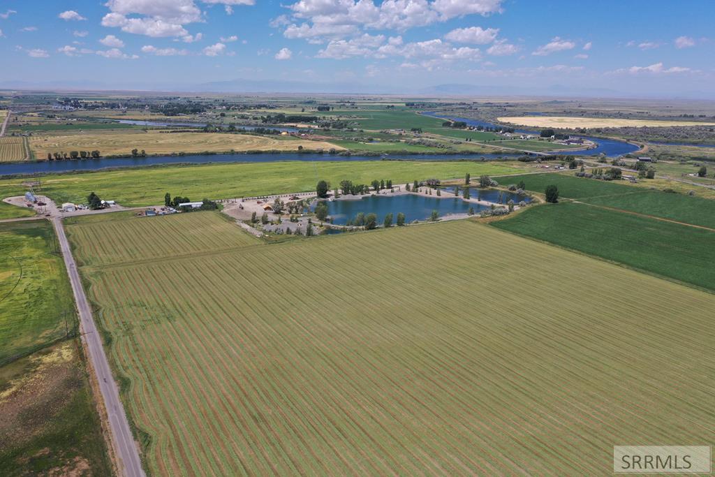 1 East 600 North Menan, ID 83434 - Photo 17 of 19