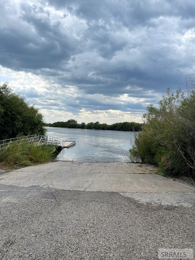 1 East 600 North Menan, ID 83434 - Photo 3 of 19