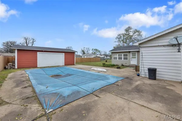 $194,500 | 215 Missouri Avenue, Sikeston, MO 63801