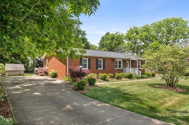 149 Martin Street Elon, NC 27244 - Photo 12 of 31 genMid.1106812_1_0