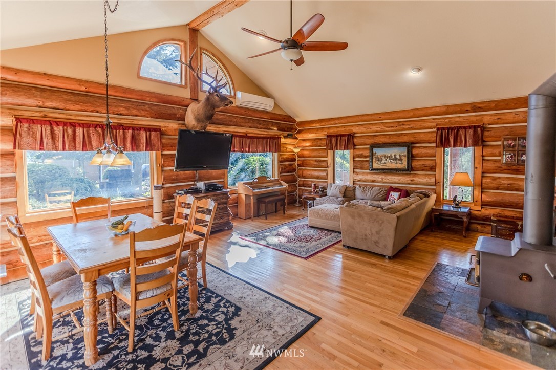 1847 East Smith Road Bellingham, WA 98226 - Photo 22 of 39 Gallery Image 22