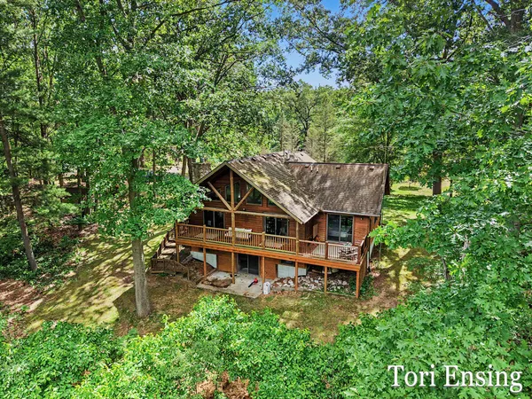 $434,900 | 15400 Meddler Avenue Northeast, Gowen, MI 49326