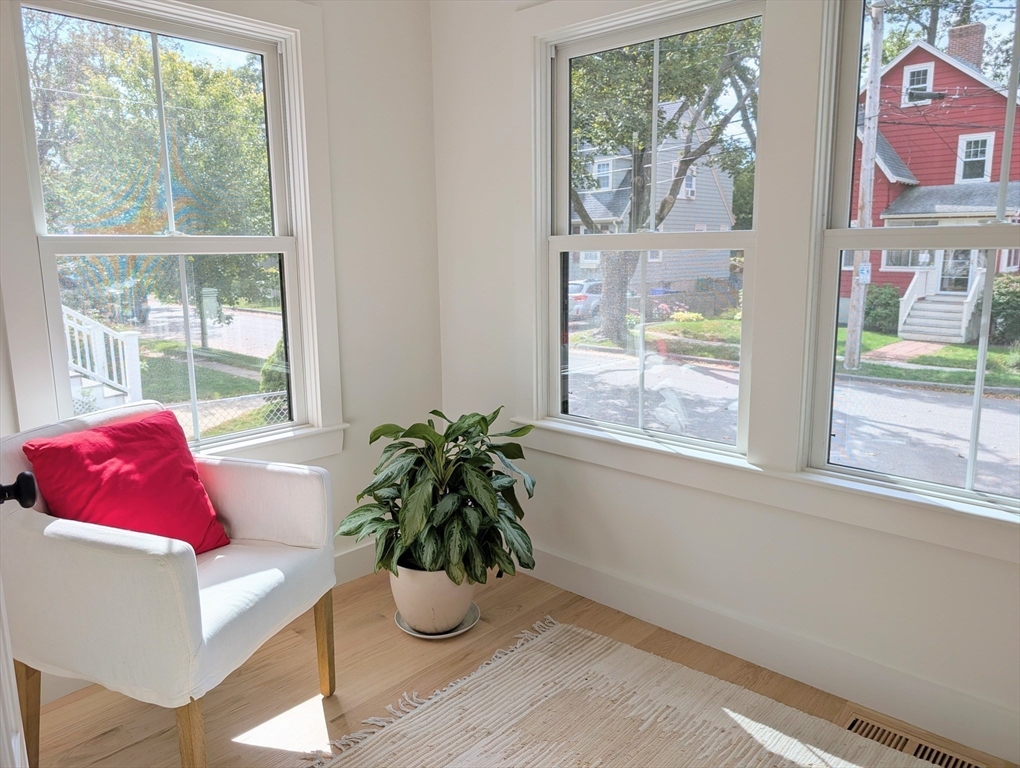 29 Berkeley Street Arlington, MA 02474 - Photo 19 of 42